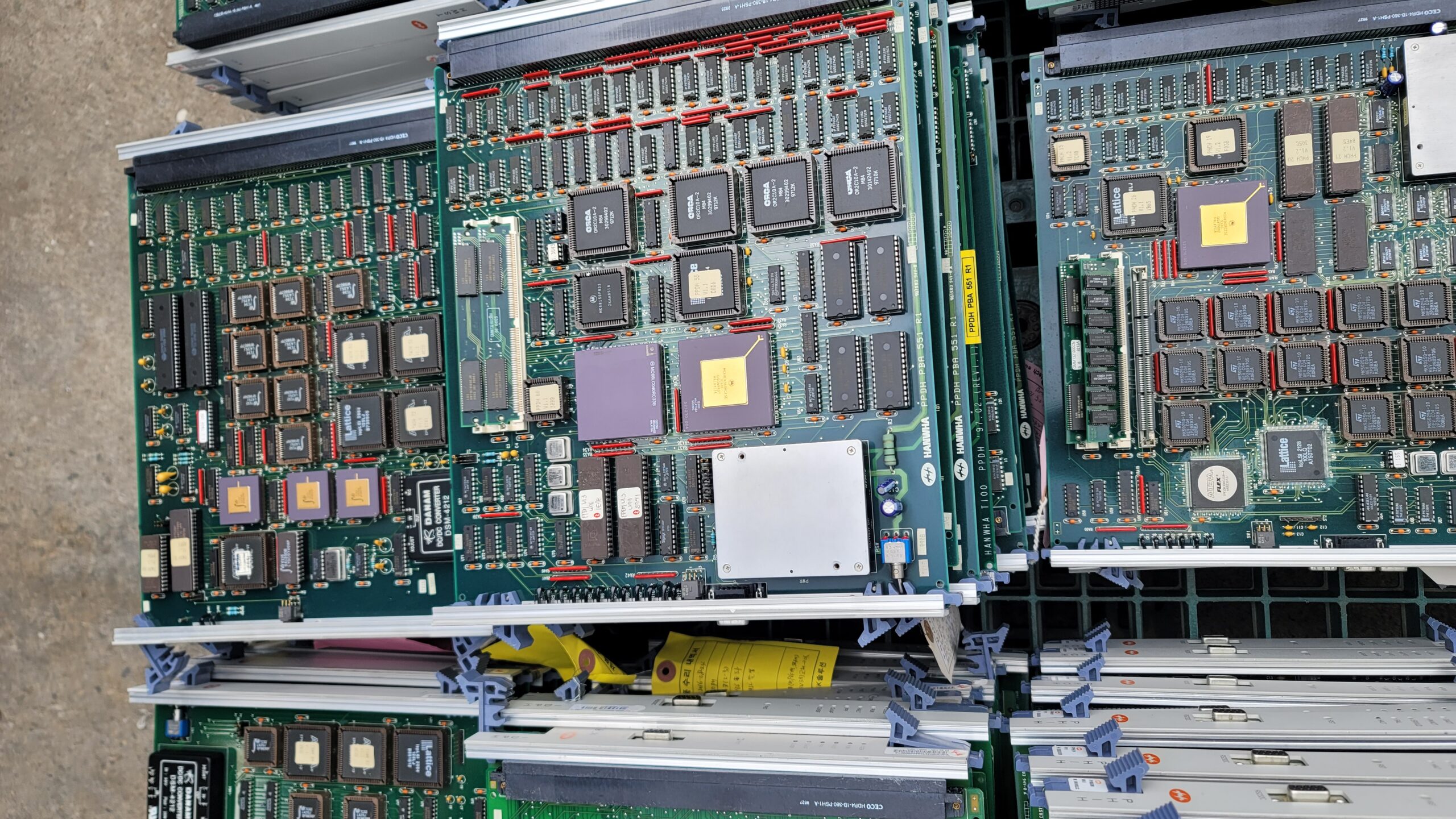 PCB 스크랩 이미지