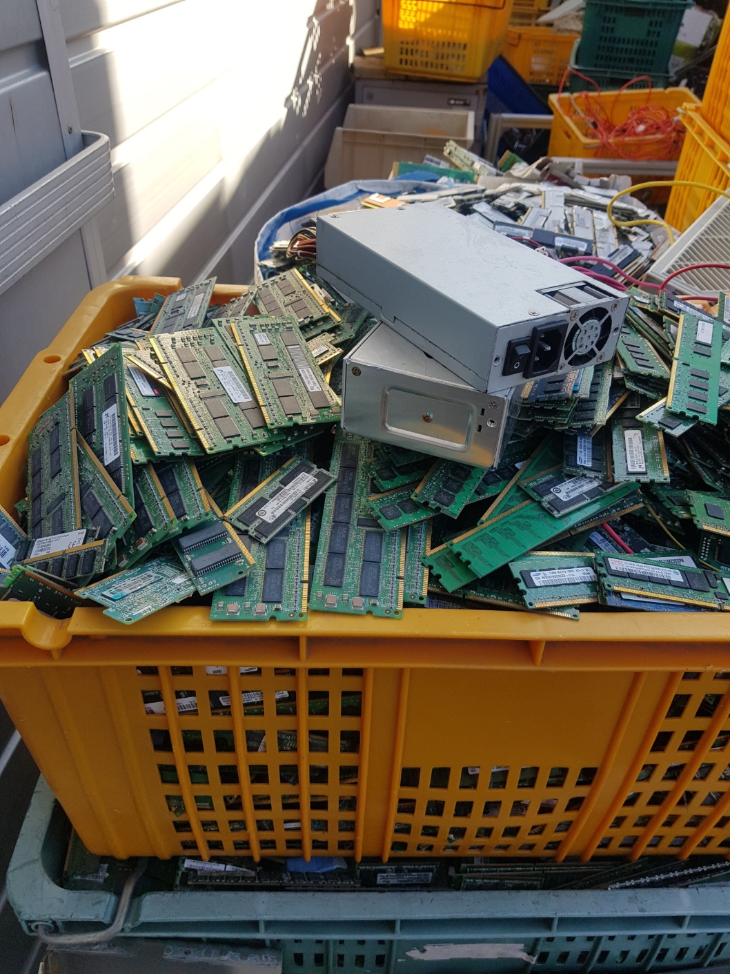 E-Waste 15